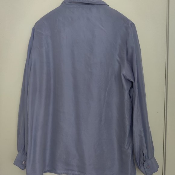 Bay Club Women's Periwinkle Silk Button-up Top Size 16 - Picture 3 of 4